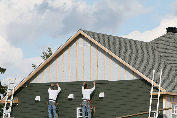 Professional Emergency Siding Repair technician working in Preston, WA